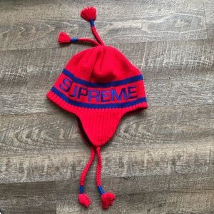 NWT Supreme earflap beanie red